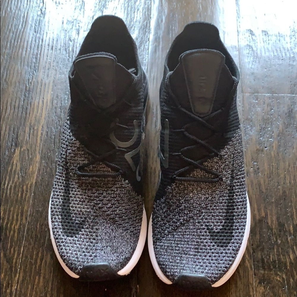 -Slightly Used -No Box -Great Workout/Running Shoe